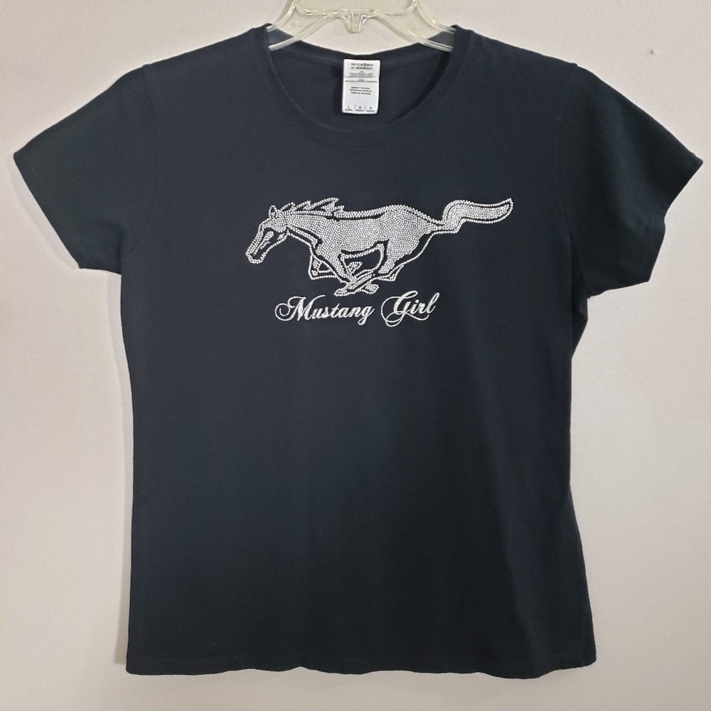 3/$25 Mustang Girl Glitter Black Large T Shirt